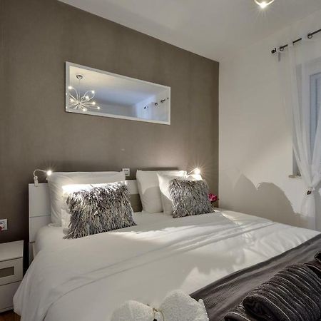Apartments Feel Good Sukošan Екстериор снимка