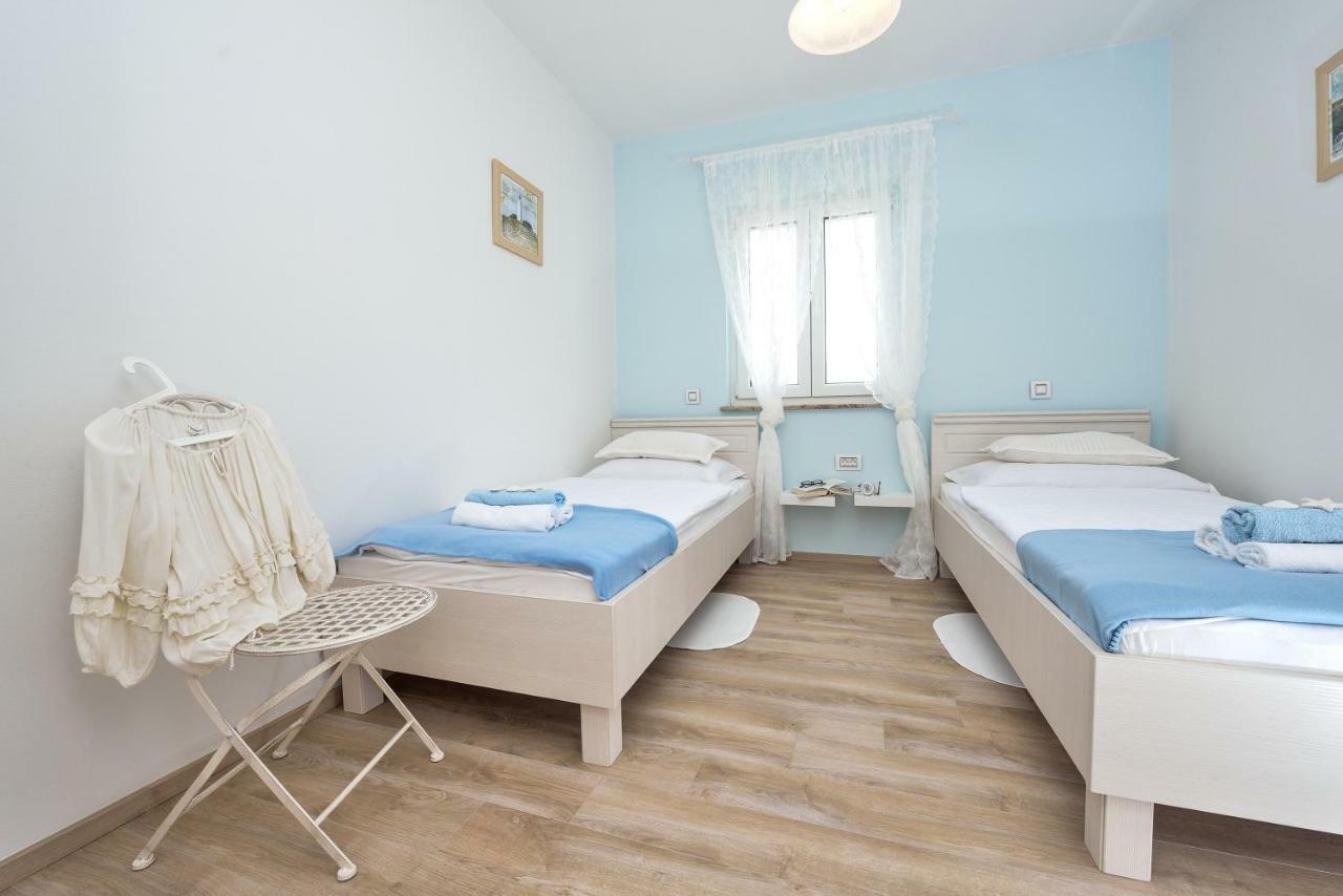 Apartments Feel Good Sukošan Екстериор снимка
